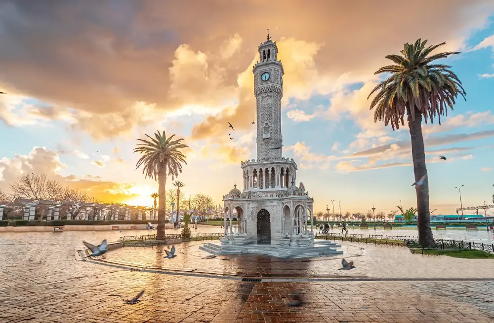 تحصیل در شهر ازمیر ترکیه خوبه؟