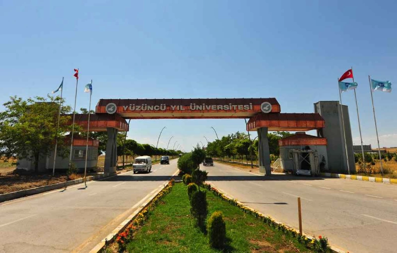 دانشگاه شهر وان و امکانات آموزشی