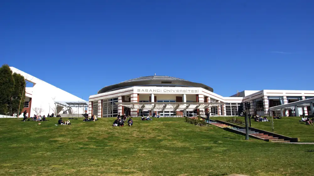بهترین دانشگاه برای رشته حسابداری در ترکیه